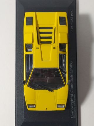 Lamborghini Countach LP400 a escala 1:43 (Minich.)