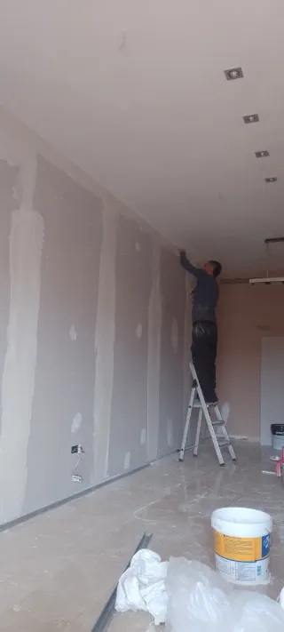 Instalación Pladur, Alisado y Pintura
