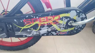 Bicicleta Infantil 16 Negra y Roja