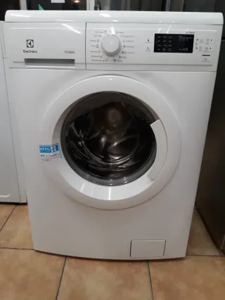 Lavadora Electrolux Flexicare Blanca