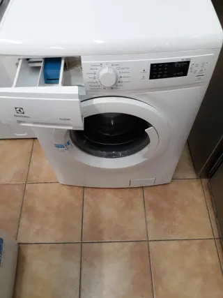 Lavadora Electrolux Flexicare Blanca