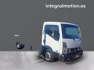 Nissan NT400 35.13/3 Comfort Cabina Abatible Larga chasis