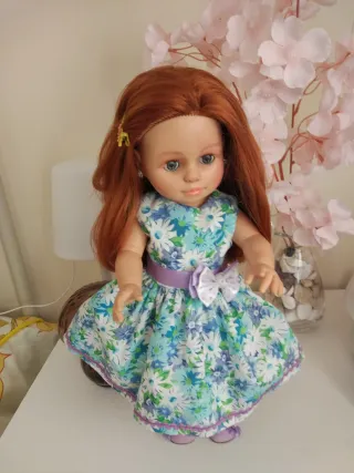 Muñeca Nova Gama Vestido Floral