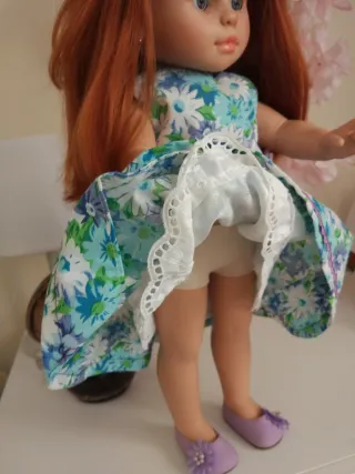 Muñeca Nova Gama Vestido Floral
