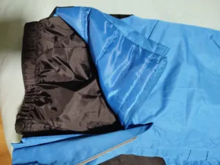 Conjunto Ropa Esquiar niño. Talla 8/10