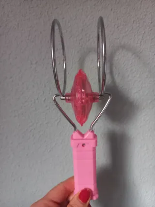 Juguetes: Frisbee y peonza luminosa