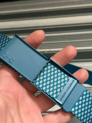 Cinturón de tela Under Armour 113 cm