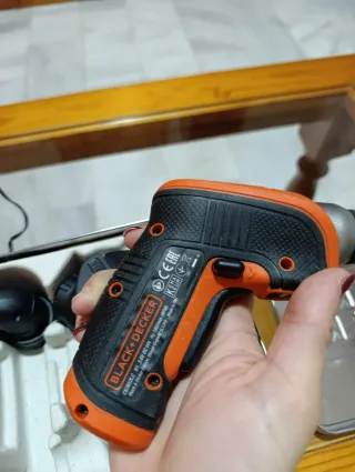 Atornilladora de bateria black decker