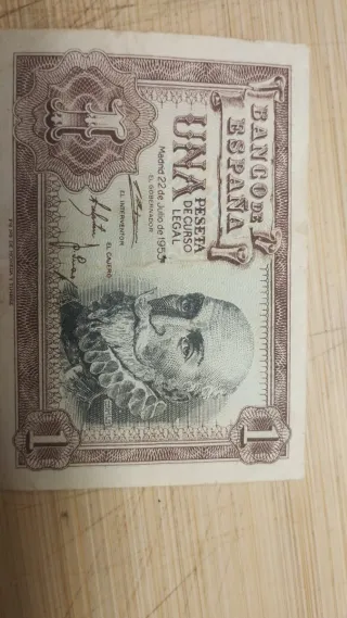 Billetes y monedas antiguos