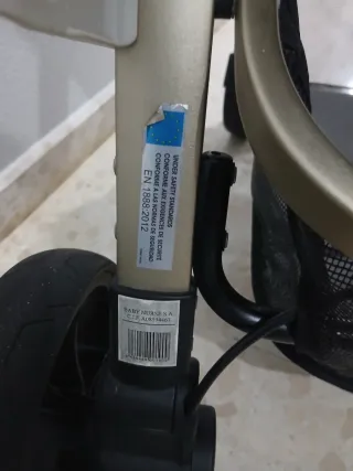 Coche trio, compuesto de capota,silla paseo y gr 0