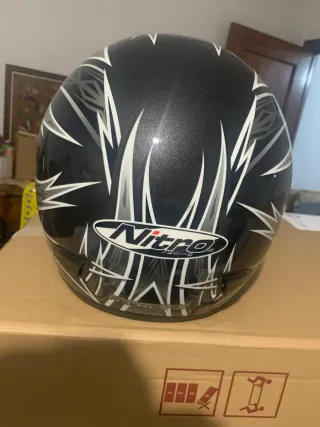 Casco Moto Nitro Negro con Diseño