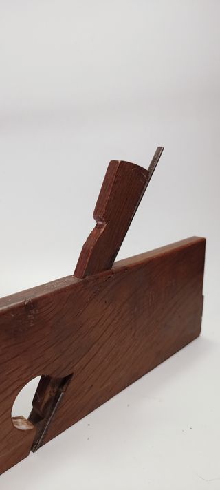 CEPILLO De CARPINTERO ANTIGUO