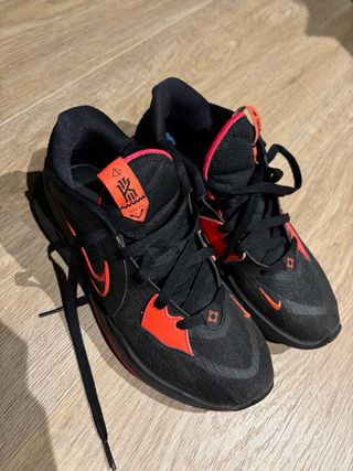 Zapatillas Nike Kyrie Low V Talla 40