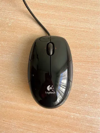 Ratón USB Logitech Negro y Naranja