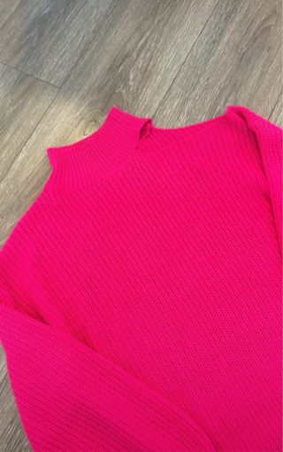Jersey Rosa Hombro Descubierto