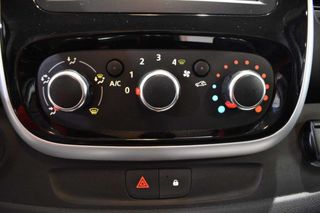 RENAULT TRAFIC FURGÓN 1300 KG L2H1 2.0 DCI 120 CV GRAND CONFORT