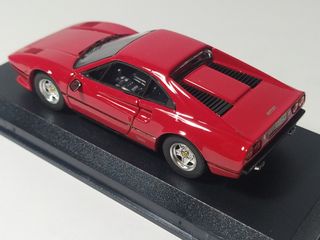 Ferrari 308GTB a escala 1:43 (Best Model)