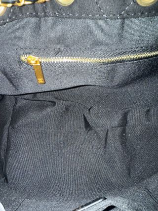 Bolso Chanel Negro y Dorado