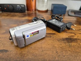Videocámara Sony DCR-SX50