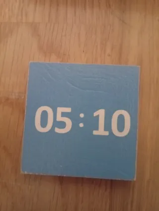 Reloj de madera educativo