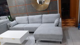 Sofá modular gris y marrón