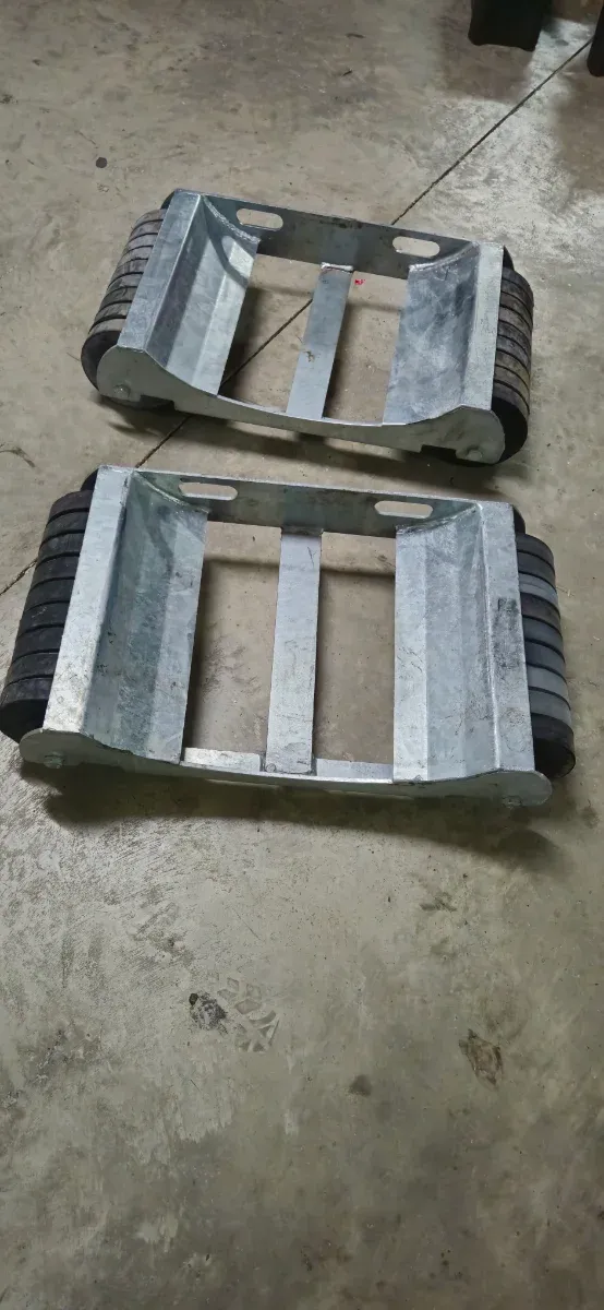 Rodillos carga grua ruedas bloqueadas o dañadas .