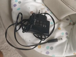 Hamaca bebé electrónica con movimiento Moon Jané