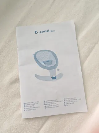 Hamaca bebé electrónica con movimiento Moon Jané