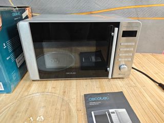 Cecotec Microondas ProClean 5110 Inox Grill