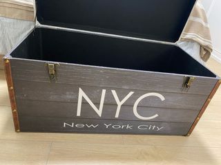 Baule in legno e pelle in stile vintage