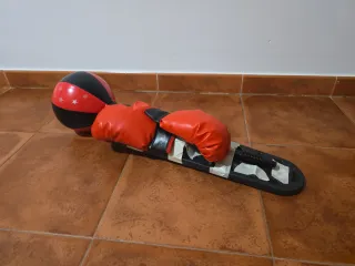 Boxeo para niñ@s con guantes.