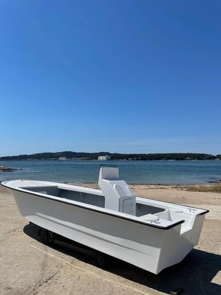 Barco 5,90m recreo/pesca