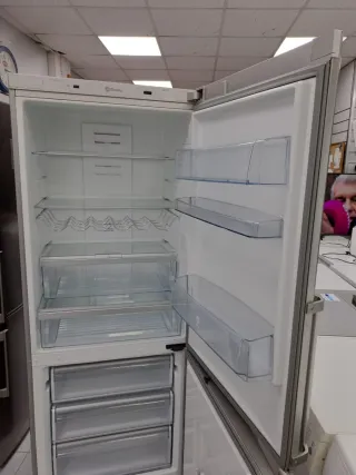 Nevera marca balay a++ 185,cm Nofrost