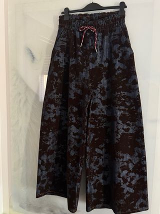 Pantaloni palazzo denim blu e cioccolato