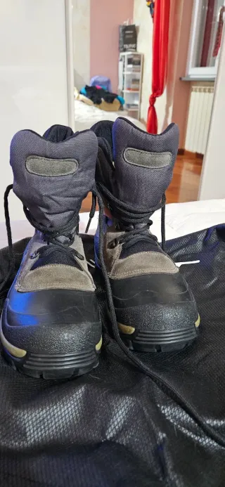 Doposci Quechua Uomo Taglia 43