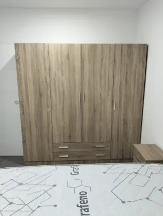 Armario 4 puertas madera