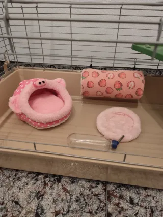 Jaula para cobayas beige y verde