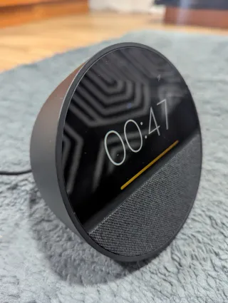 Echo Spot Ultima Gen con Schermo - Altoparlante Alexa