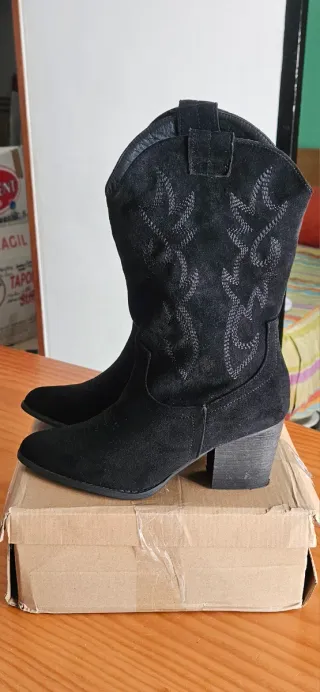 Botas cowboy tacón negras
