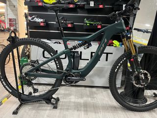 Bicicleta BH Ilynx Enduro 9.9