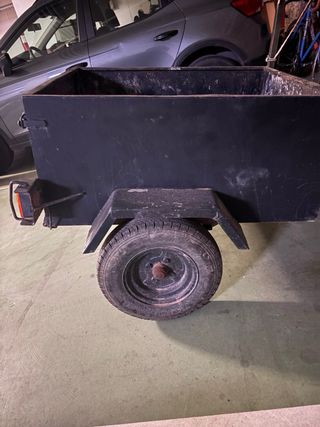 Remolque para carga y animales