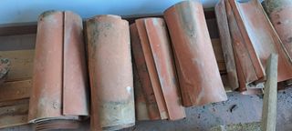 Tejas árabes de barro