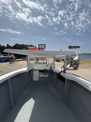 Barco 6,90m recreo/pesca