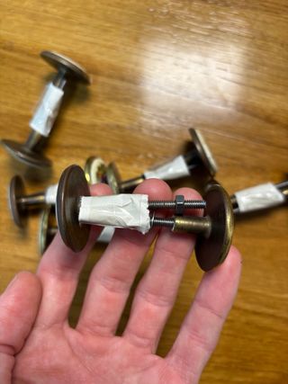 pomo/tirador de porcelana y latón antiguo, vintage