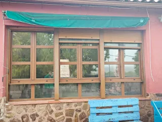 Ventanal madera 4m x 2m Precio algo negociable