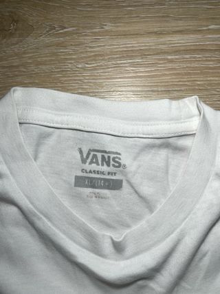 Camiseta Vans Blanca Diseño Central