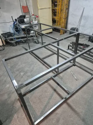 Rejas, barandillas y puertas metálicas