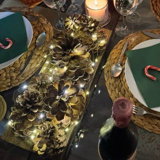 Árbol de Navidad de Ikea y adornos  navideños