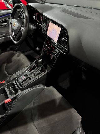 SEAT Leon Cupra ST 300 4Drive