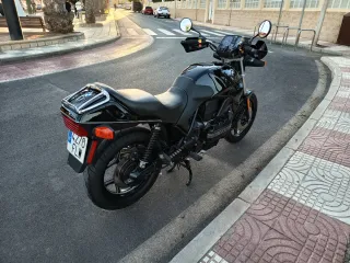 BMW K75 Moto Clásica Negra